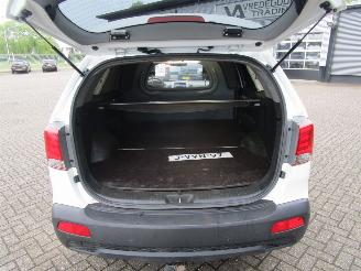 Kia Sorento 2.2 CRDI VAN 4WD X-CLUSIVE picture 19