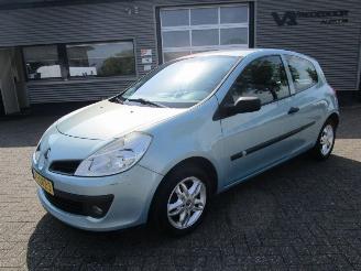 škoda osobní automobily Renault Clio 1.2 TCE Expression 2008/9