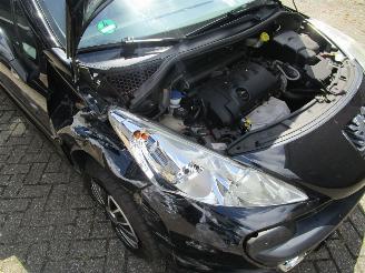 Peugeot 207 SW 1.6 VTI XS picture 21