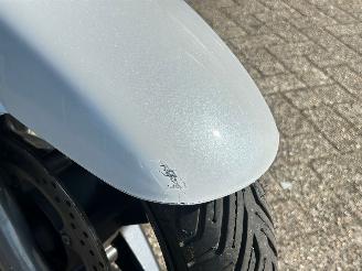 Yamaha X-Max 125  picture 12