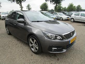 Peugeot 308 SW 1.2 Pure Tech Bleu lease Premium picture 7