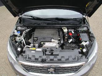 Peugeot 308 SW 1.2 Pure Tech Bleu lease Premium picture 28