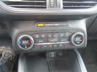 Ford Focus Wagon 1.5 EcoBlue ST Line Business picture 19