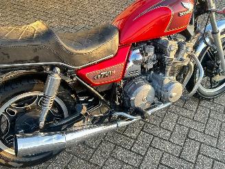 Honda CB 750 C picture 14