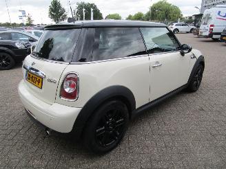Mini Cooper 1.6 picture 5