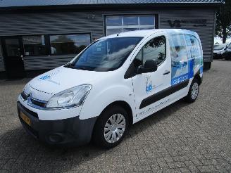 Avarii auto utilitare Citroën Berlingo 1.6 HDI 500 Comfort Economy 2013/5