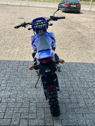 Yamaha  DT 50 R picture 4