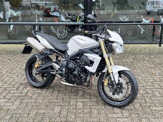 dañado motos Triumph Speed Triple 675 2012/6