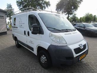 Peugeot Boxer 330 2.2 HDI L1H1 picture 7