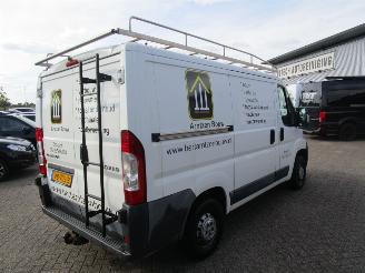 Peugeot Boxer 330 2.2 HDI L1H1 picture 5
