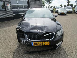 Skoda Octavia combi 1.2 TSI Business picture 8
