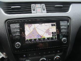 Skoda Octavia combi 1.2 TSI Business picture 16