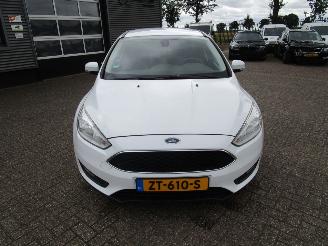 Ford Focus wagon 1.0 EcoBoost Trend Edition picture 8