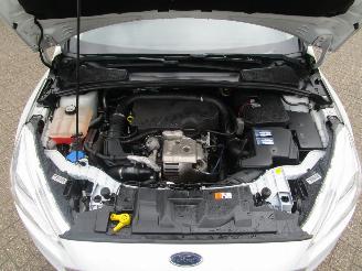 Ford Focus wagon 1.0 EcoBoost Trend Edition picture 22