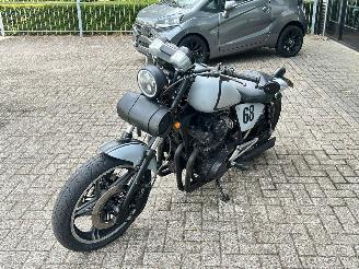 Honda CB 750 Seven Fifty picture 7