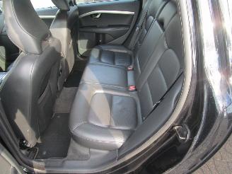 Volvo V-70 2.0 D3 Limited edition picture 14