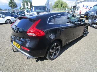 Volvo V-40 1.6 D2 R-Design picture 5