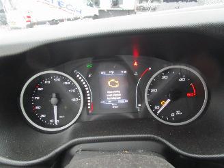 Iveco Daily 35S16V 2.3 410 H2 automaat picture 15