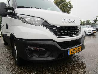Iveco Daily 35S16V 2.3 410 H2 automaat picture 18