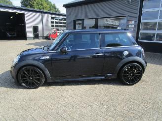 Mini Mini 1.6 COOPER S 174PK picture 2