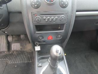 Renault Mégane 1.6-16V Tech Line LPG 1e eigenaar picture 13
