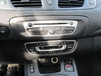 Renault Grand-scenic 1.6 Business 7P picture 14
