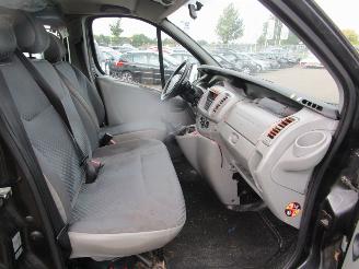 Renault Trafic 2.0 DCI PASSENGER T27 L1H1 9PERS picture 3