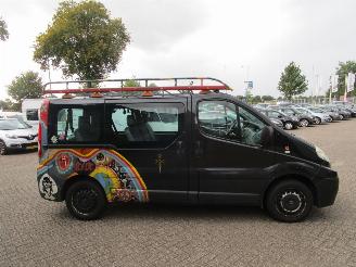 Renault Trafic 2.0 DCI PASSENGER T27 L1H1 9PERS picture 20