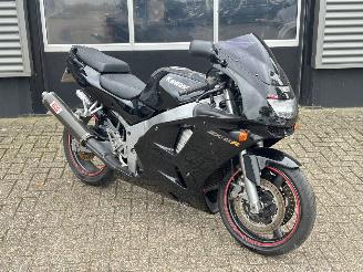 uszkodzony motocykle Kawasaki Ninja ZX 6R  1995/5
