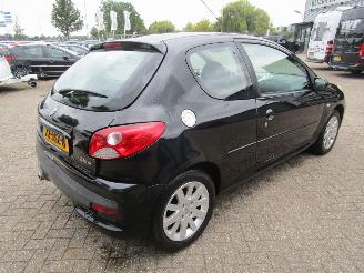 Peugeot 206+ 1.4 XS picture 5