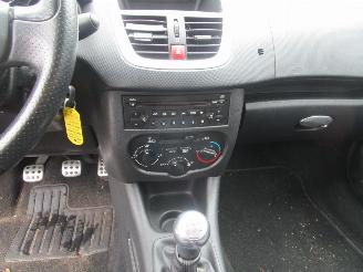 Peugeot 206+ 1.4 XS picture 11