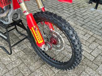 Honda CRF 250  picture 10