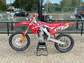 Honda CRF 250  picture 2