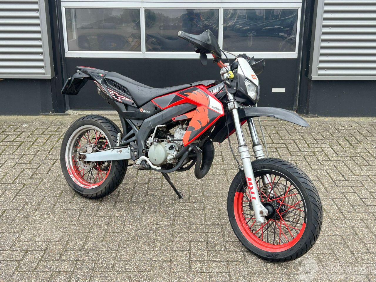 Aprilia  SX50