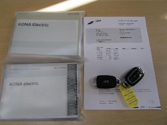 Hyundai Kona EV Comfort 64KWH (GERESEVEERD) picture 22