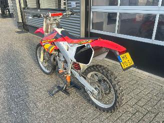 Honda  CR250 Enduro picture 5