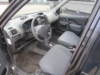 Suzuki Ignis 1.3-16V GS automaat picture 9
