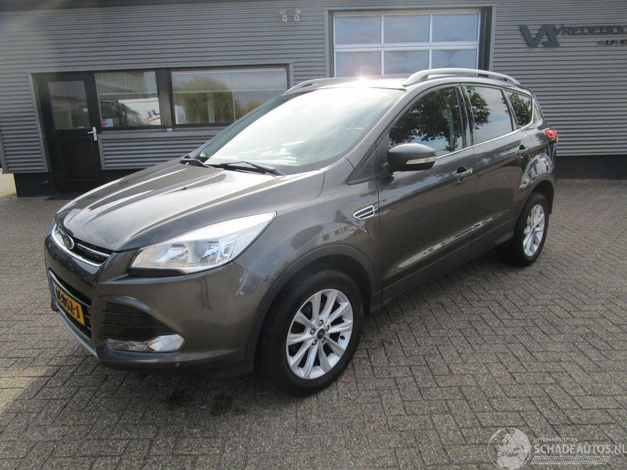 Ford Kuga 1.5 Titanium Styling Pack