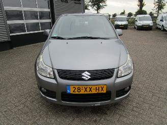 Suzuki SX4 1.9D Exclusive picture 8
