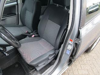 Suzuki SX4 1.9D Exclusive picture 11