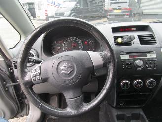 Suzuki SX4 1.9D Exclusive picture 14