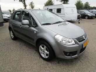 Suzuki SX4 1.9D Exclusive picture 4