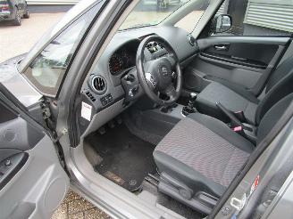 Suzuki SX4 1.9D Exclusive picture 12