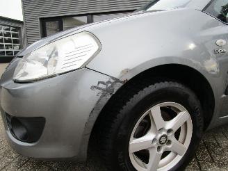 Suzuki SX4 1.9D Exclusive picture 22