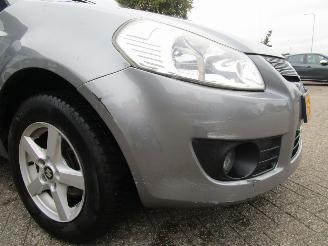 Suzuki SX4 1.9D Exclusive picture 20