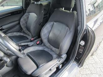 Mini Cooper 1.5 Business picture 12