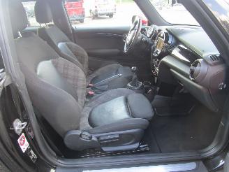 Mini Cooper 1.5 Business picture 11
