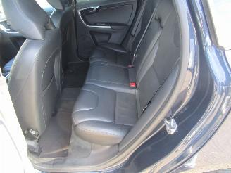 Volvo Xc-60 2.0 D4 FWD SUMMUM picture 11