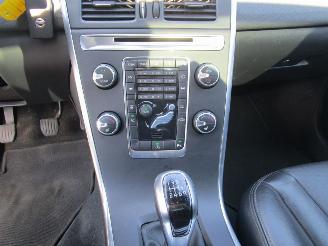Volvo Xc-60 2.0 D4 FWD SUMMUM picture 15