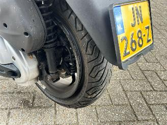 Piaggio MP3 400  picture 14